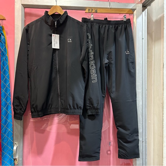 Calvin Klein unisex track suit - Picture 2 of 13